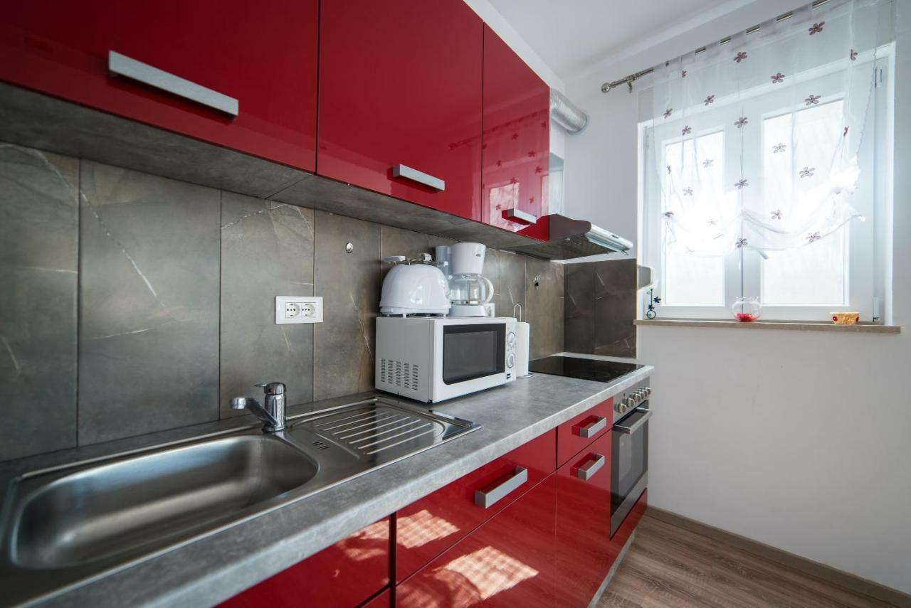 De Luxe Apartment Mediteran 2**** 扎通 外观 照片