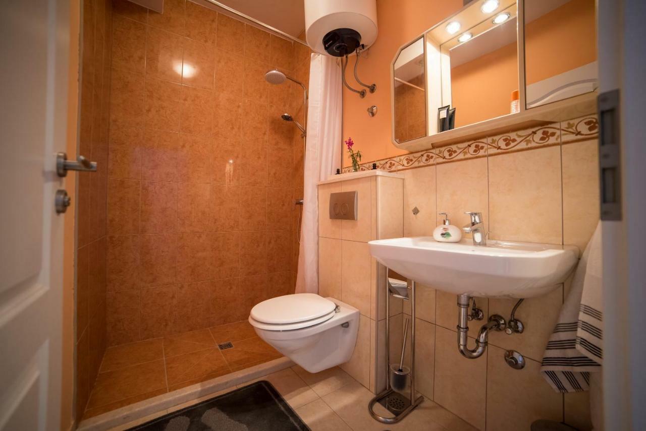 De Luxe Apartment Mediteran 2**** 扎通 外观 照片