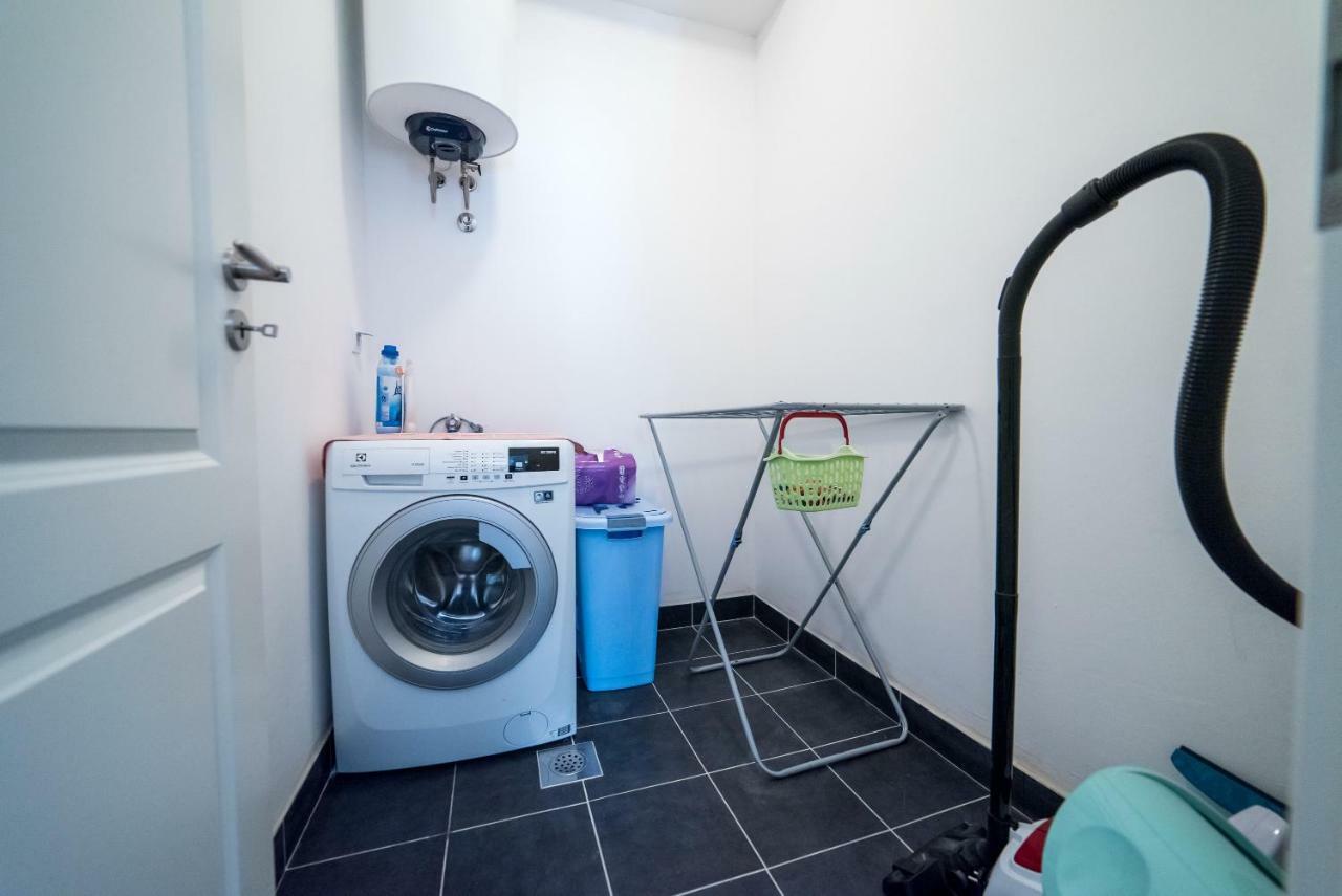De Luxe Apartment Mediteran 2**** 扎通 外观 照片